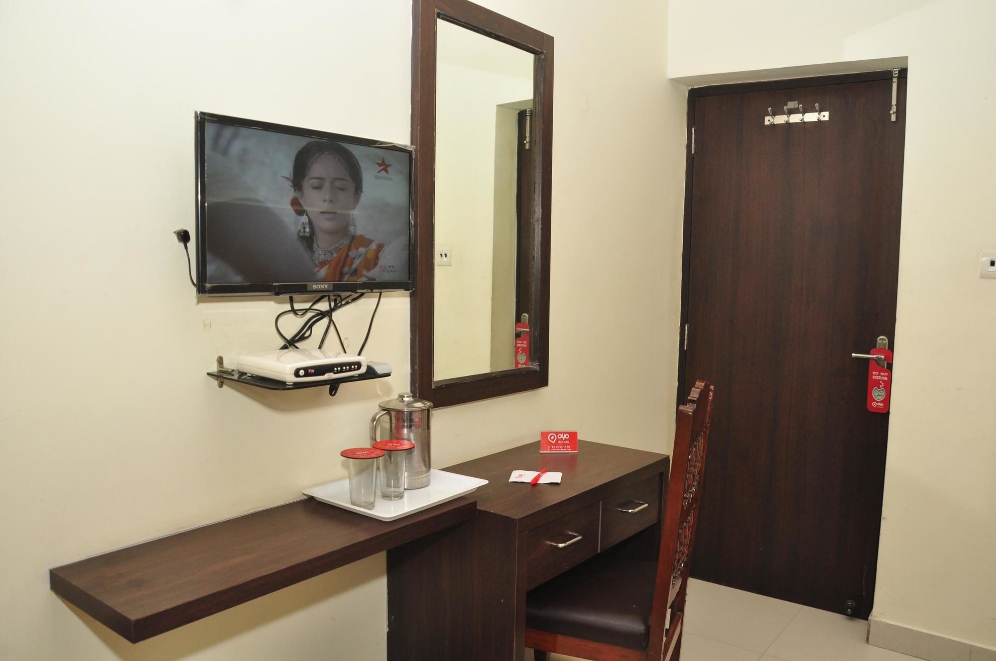 Oyo Rooms City Centre Guru Nanak Bhawan Amritsar Luaran gambar
