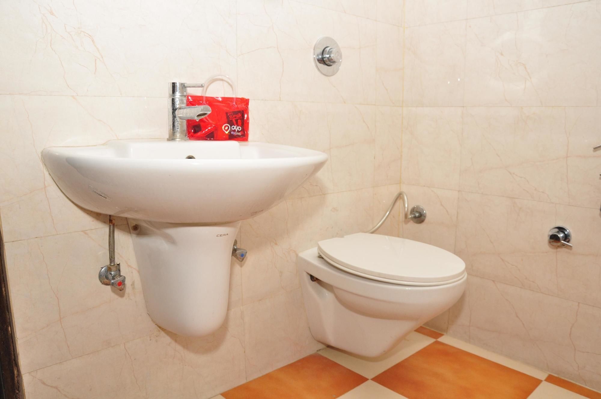 Oyo Rooms City Centre Guru Nanak Bhawan Amritsar Luaran gambar